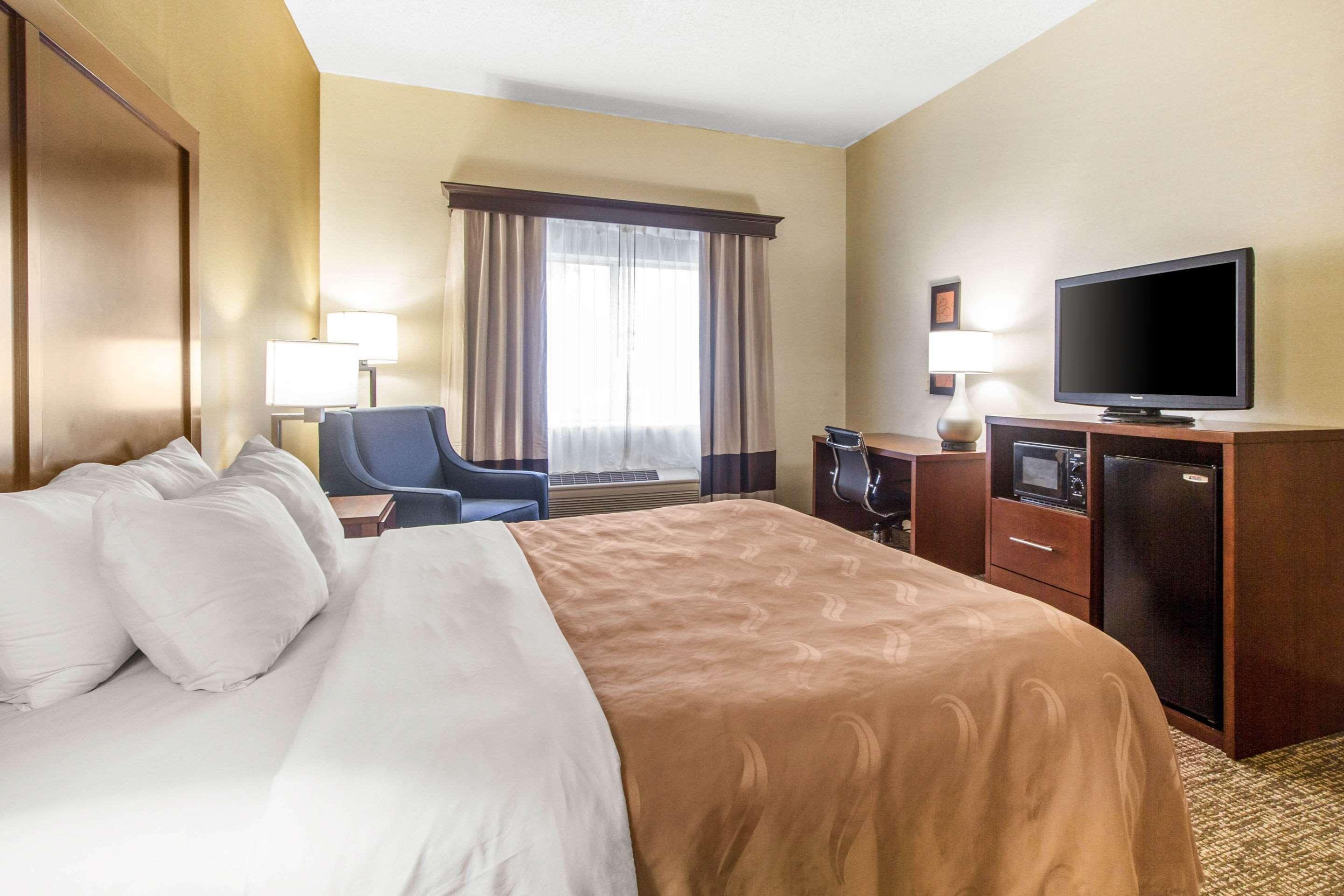 Quality Suites Корбин Экстерьер фото