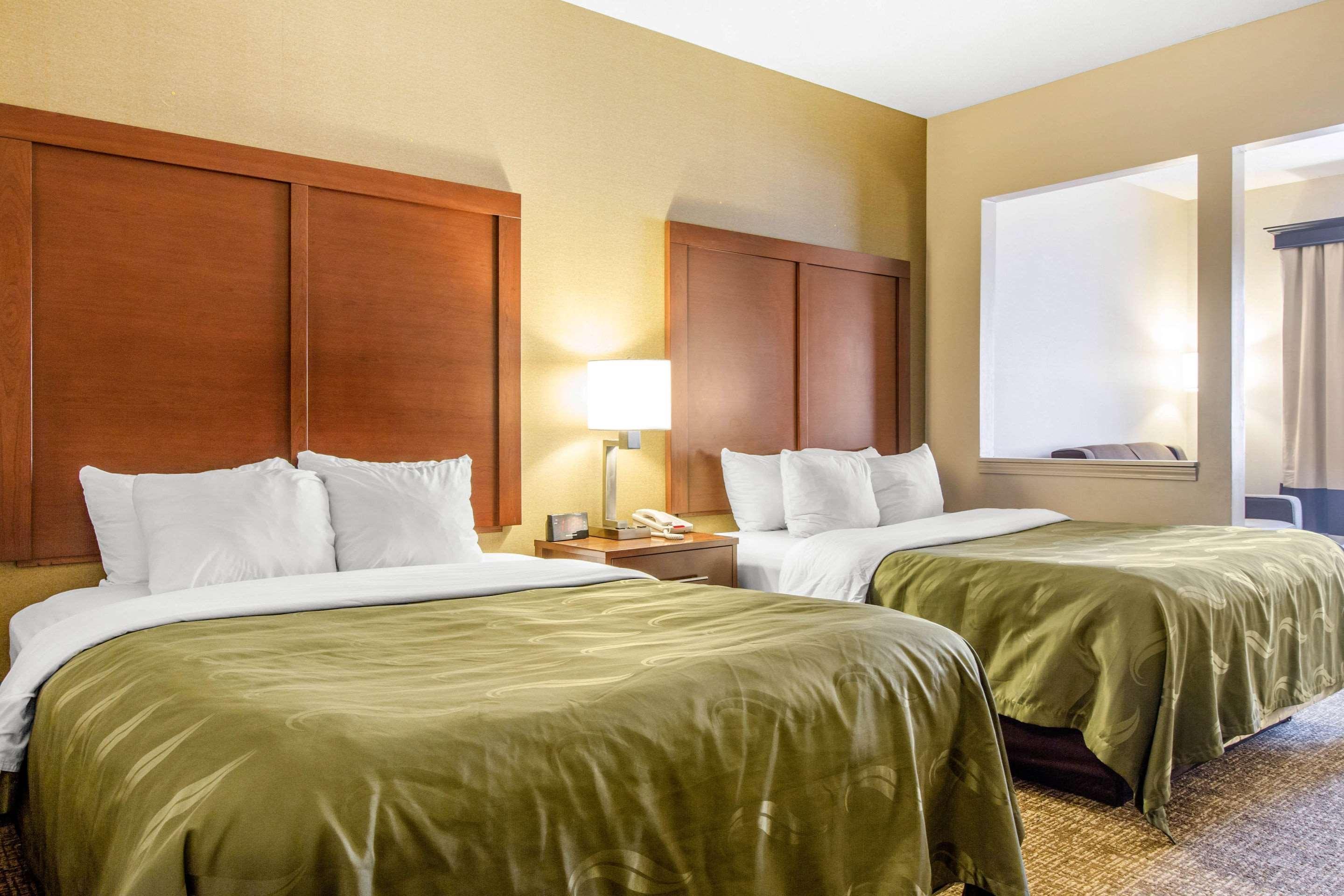 Quality Suites Корбин Экстерьер фото