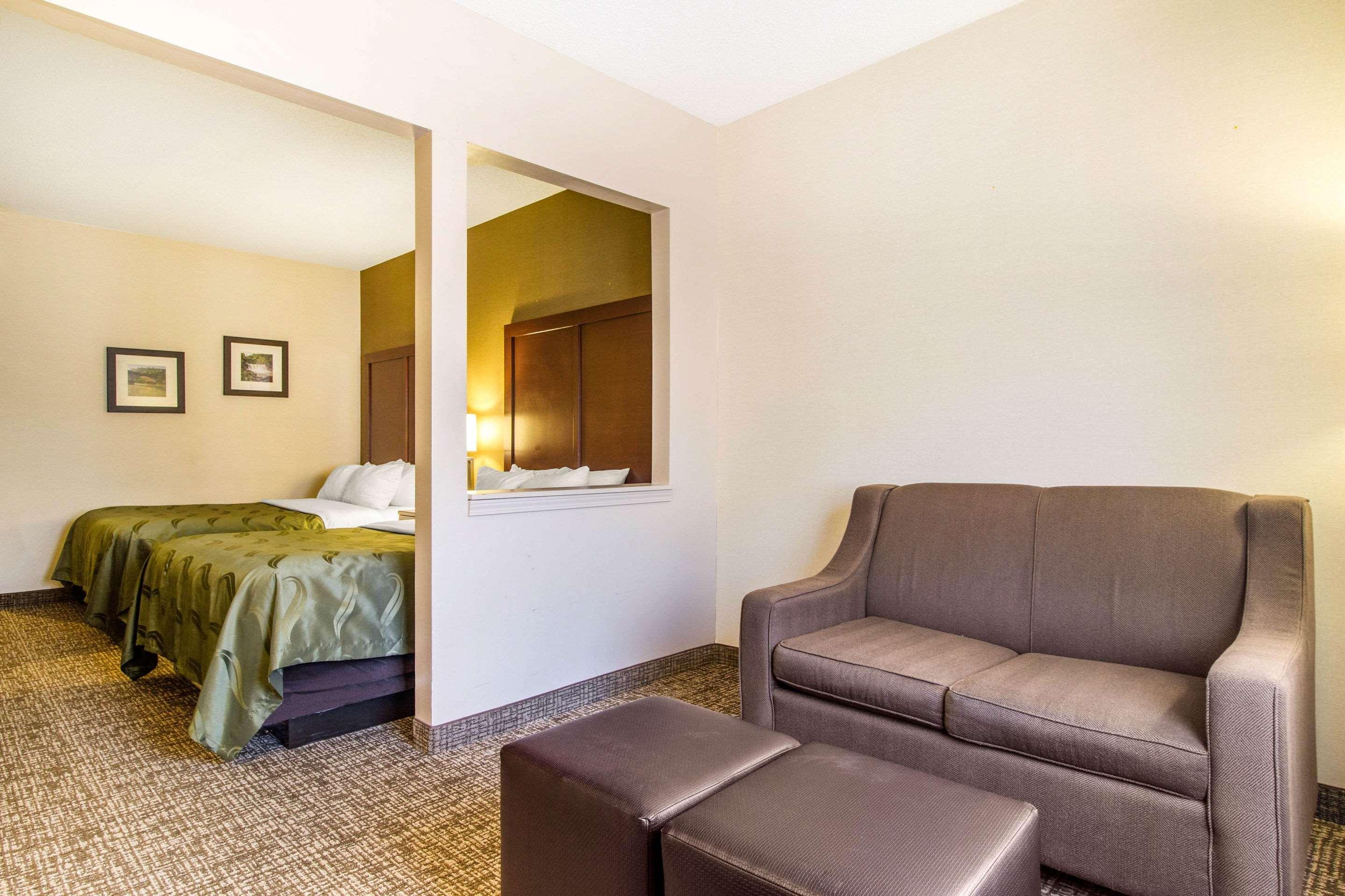 Quality Suites Корбин Экстерьер фото
