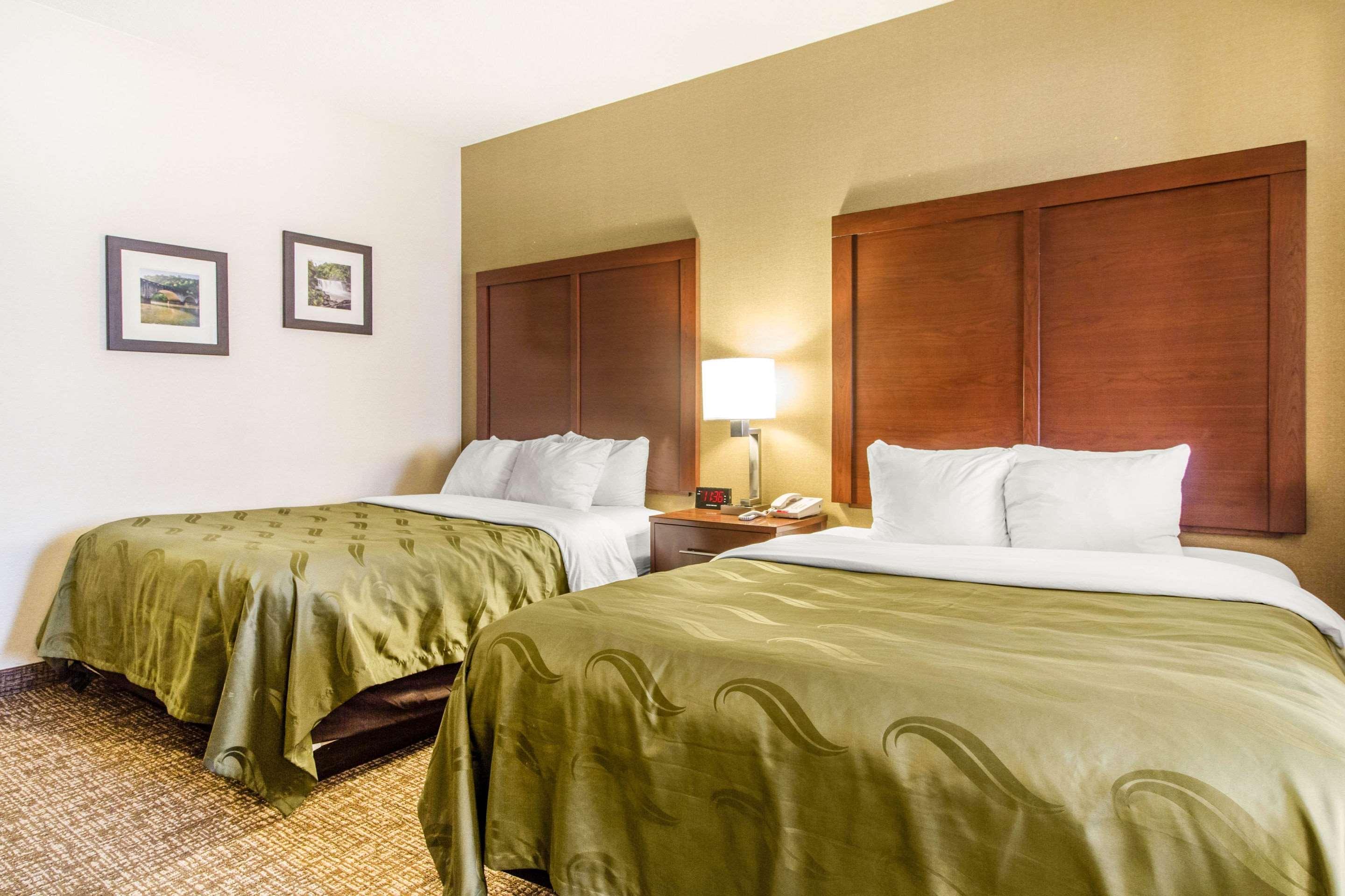 Quality Suites Корбин Экстерьер фото
