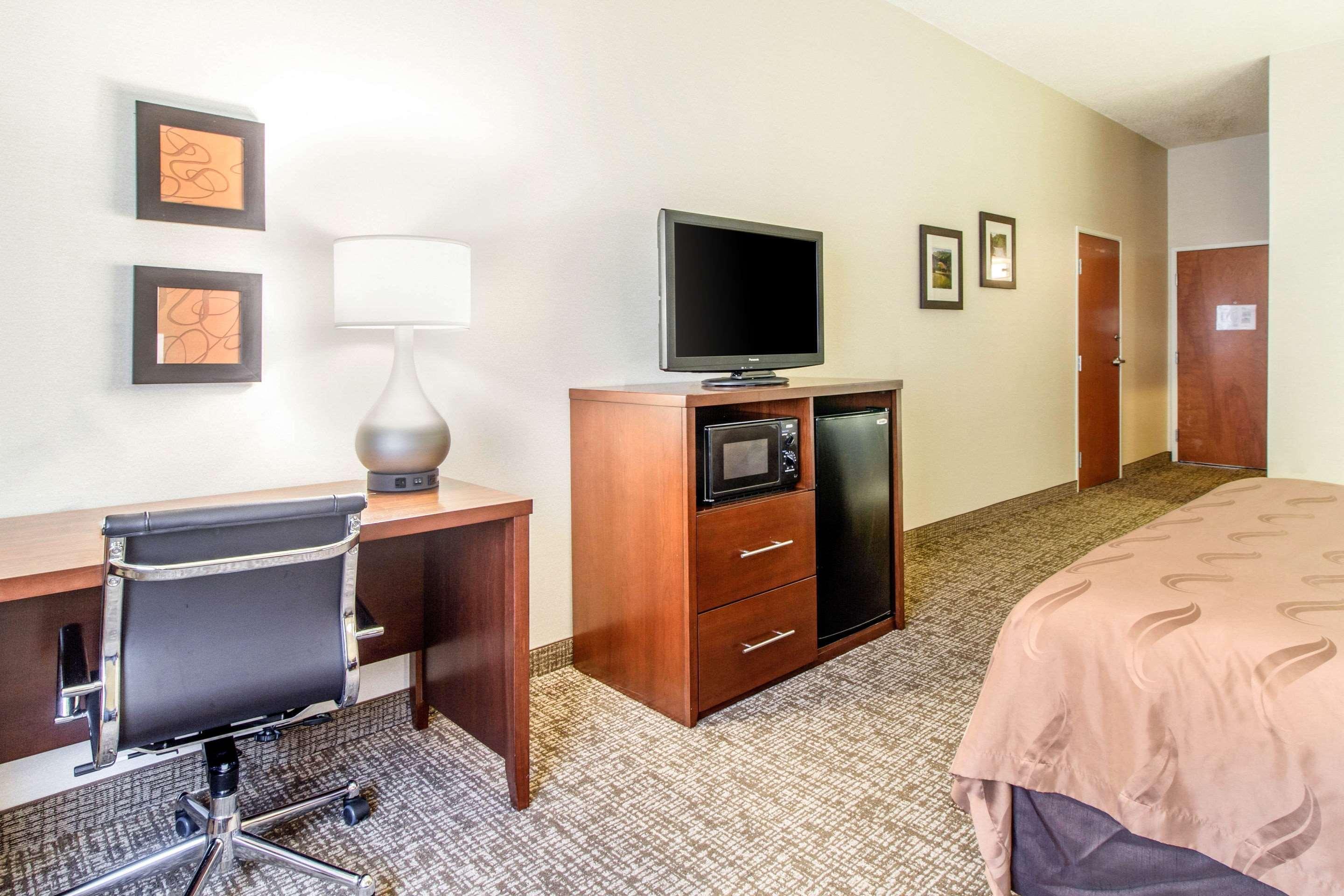 Quality Suites Корбин Экстерьер фото